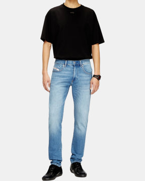 2019 D-STRUKT 0ADBK L30