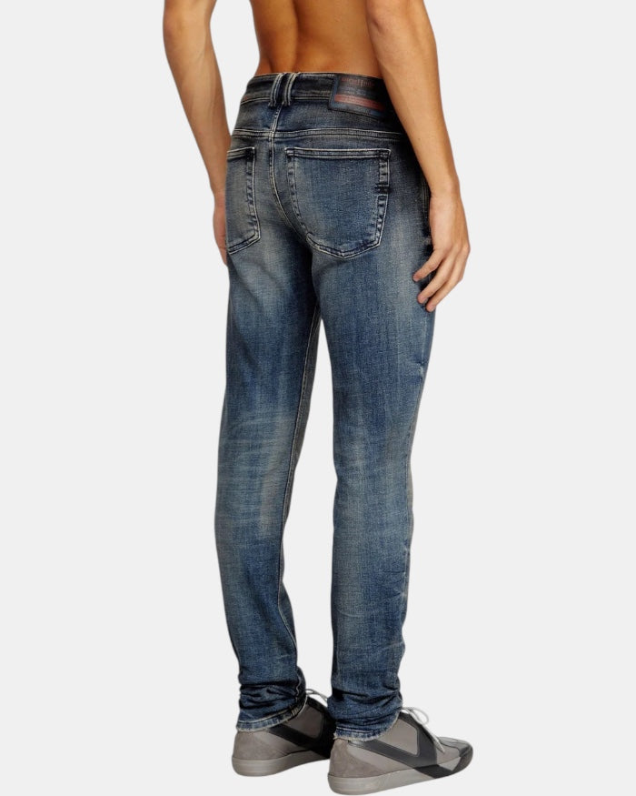 1979 SLENKEER  09N15 L30