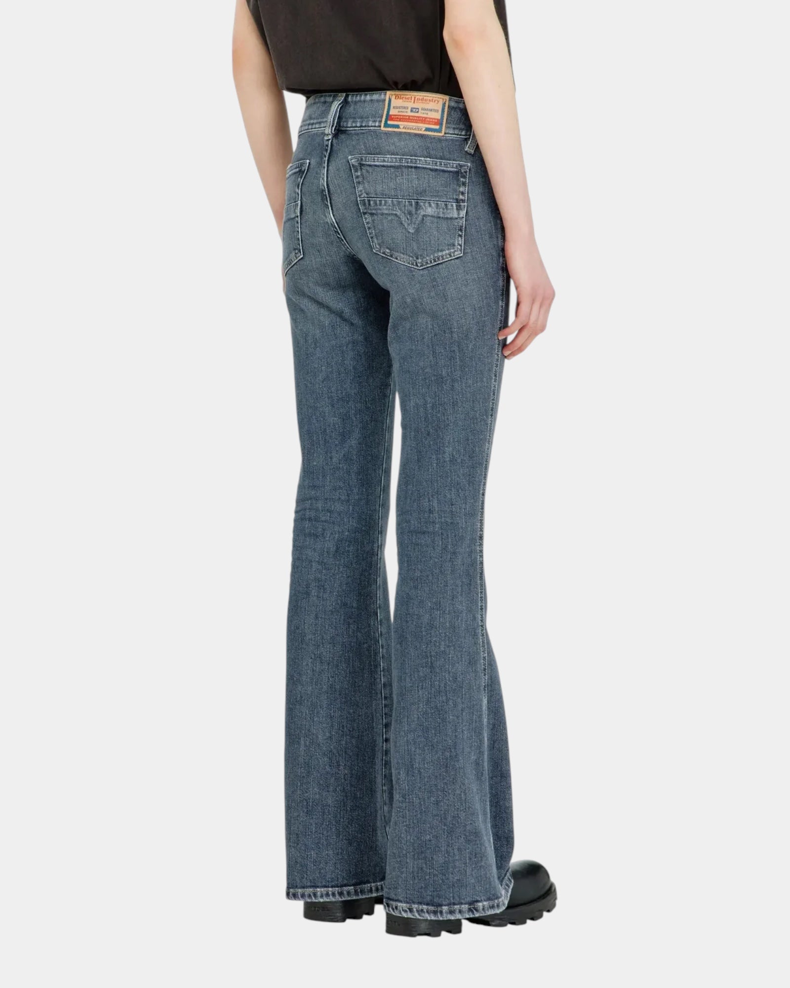 Diesel Jeans D-Hush Bootcut Doppio Bottone 09P80