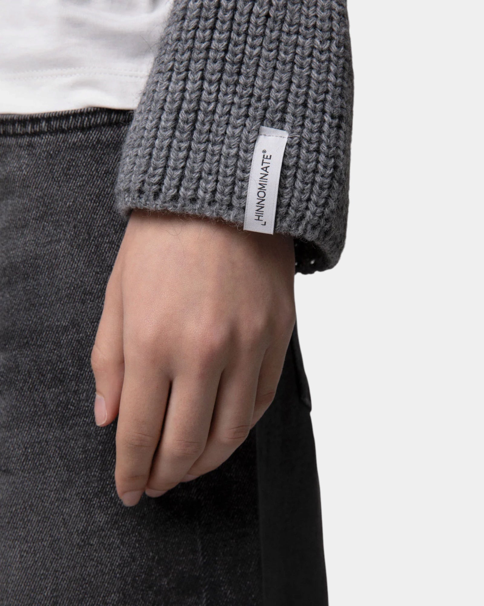 Hinnominate – Maglia girocollo con dettaglio sulla schiena