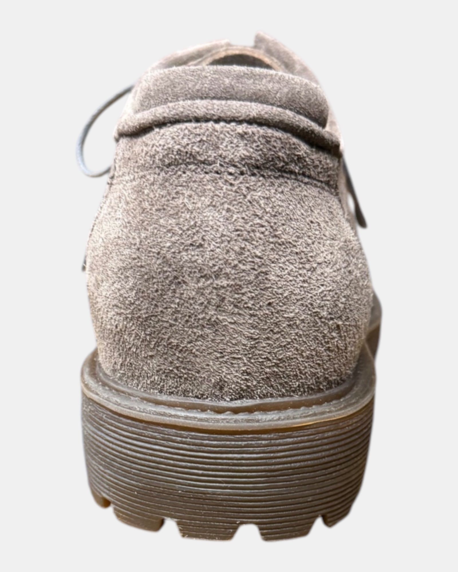Hundred100 – Derby in suede con mascherina e suola carrarmato Tortora