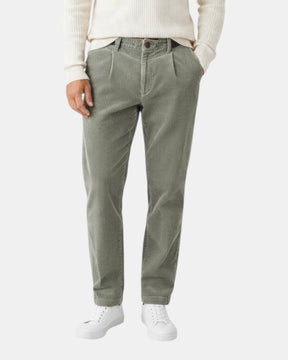 The.Nim Standard – Pantalone chino carrot con pinces in velluto a coste Verde salvia