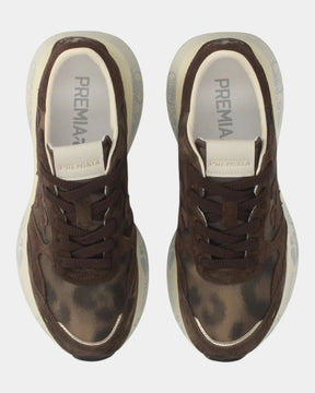 Premiata Lauryn 8548 – Sneaker in suede e tessuto Marrone animalier